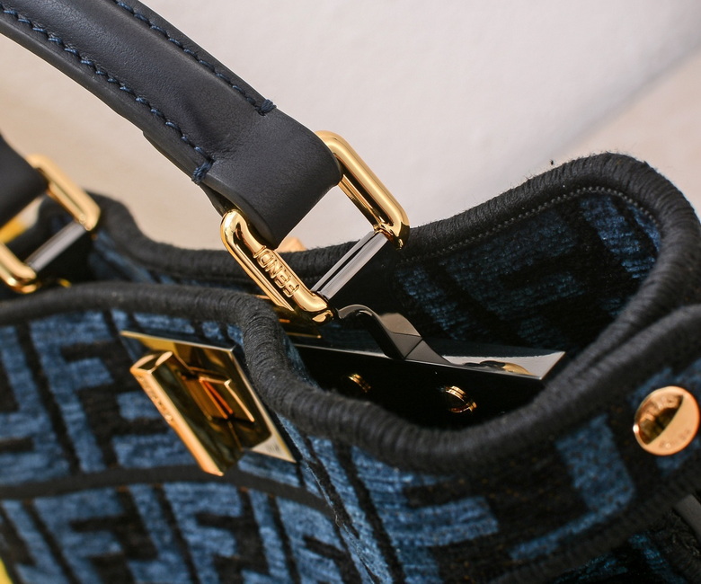 Peekaboo 006 27X21X11cm WW 2色 (8)