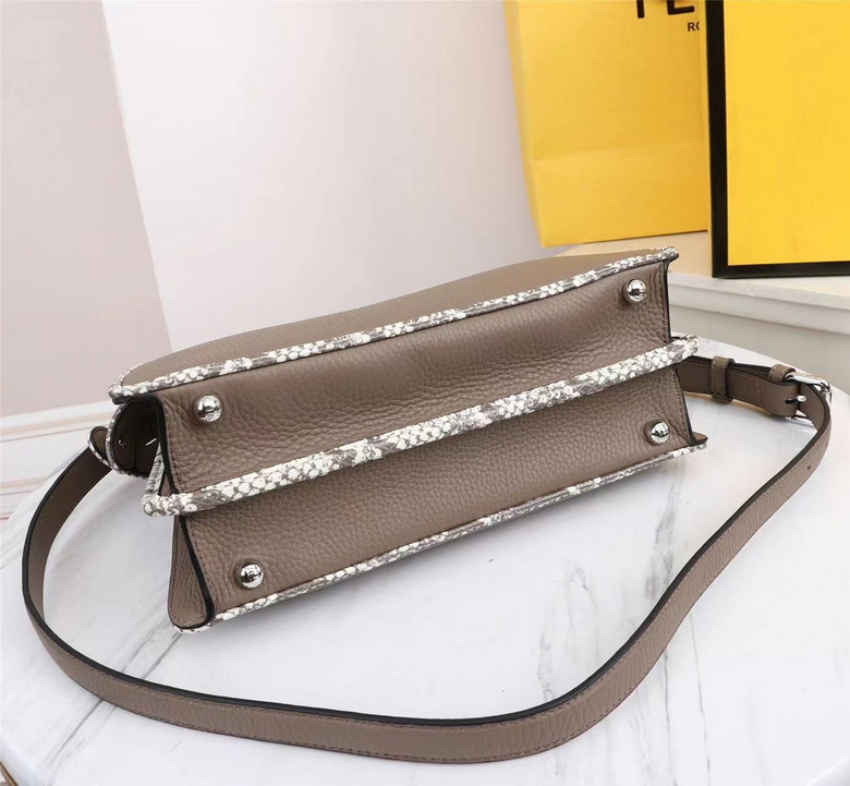 Peekaboo 27X11X20cm 061813 H (13)