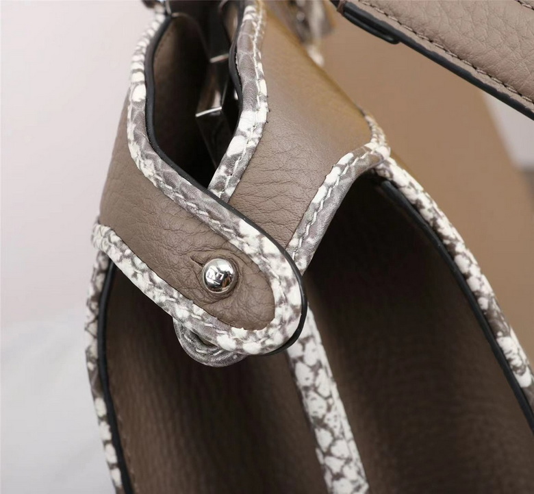 Peekaboo 27X11X20cm 061813 H (15)