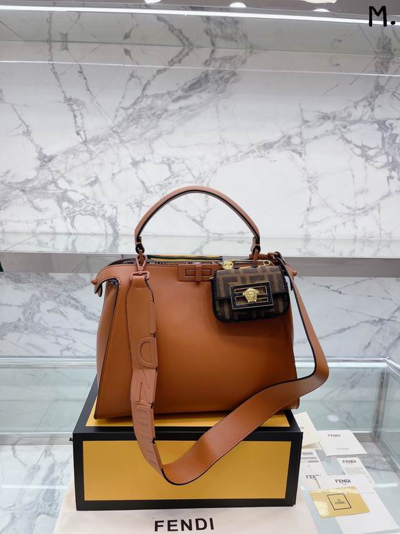 Peekaboo 30x26cm CN (3)