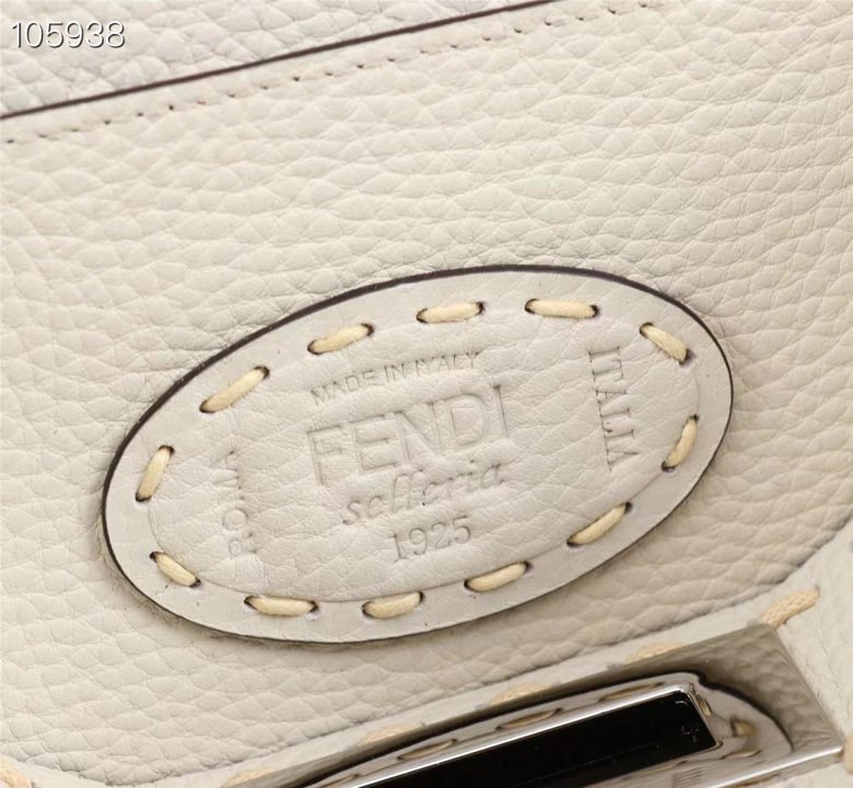 Peekaboo 33.5X25.5X13cm 321 H (17)