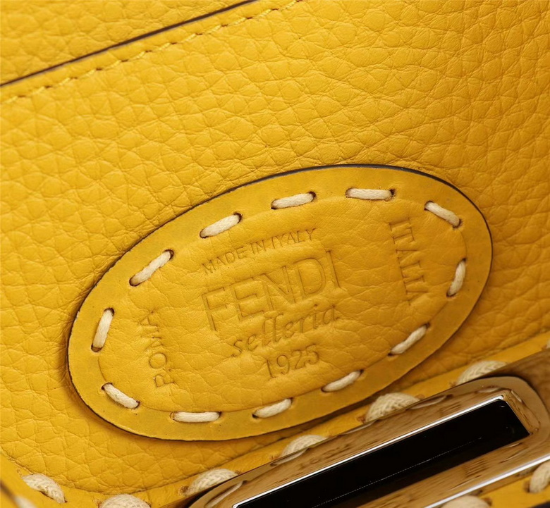 Peekaboo 33.5X25.5X13cm 321 H (35)