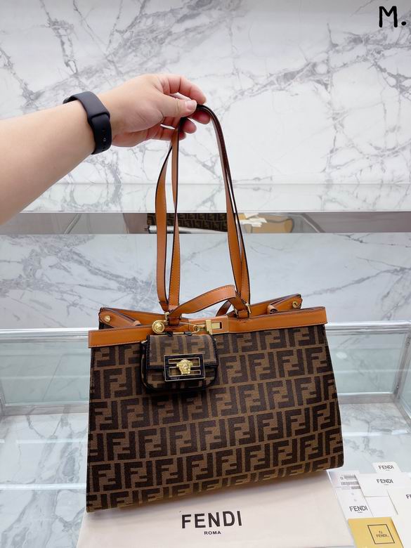 Peekaboo 41x28cm CN (4)