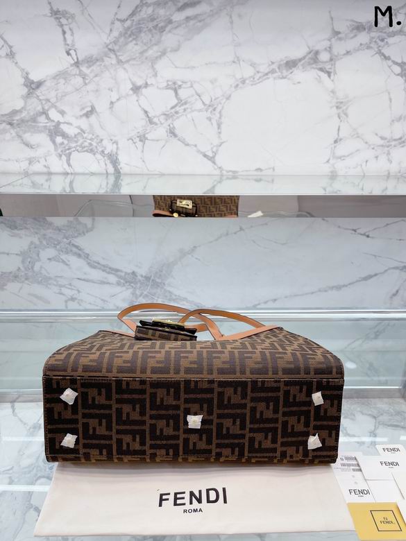 Peekaboo 41x28cm CN (7)