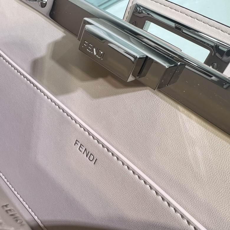 Peekaboo Cut 8001M 34X18.50X11cm H 1 (6)