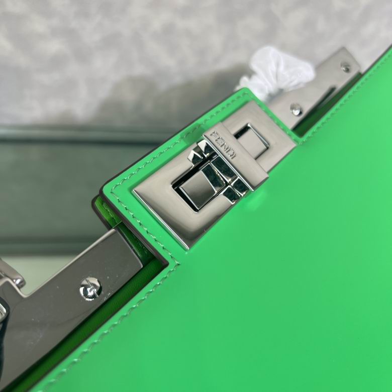 Peekaboo Cut 8001M 34X18.50X11cm H 3 (4)