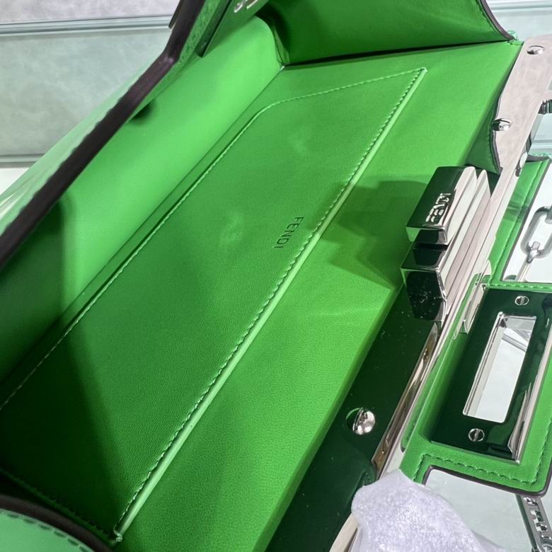 Peekaboo Cut 8001M 34X18.50X11cm H 3 (7)