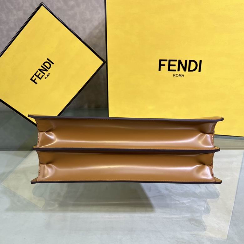 Peekaboo Cut 8001M 34X18.50X11cm H 4 (4)