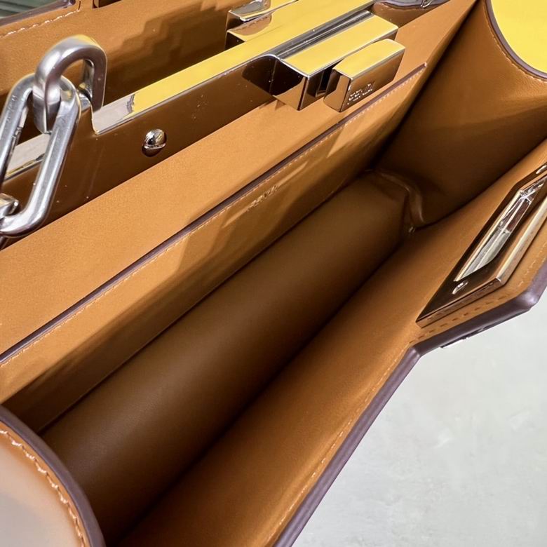 Peekaboo Cut 8001M 34X18.50X11cm H 4 (6)