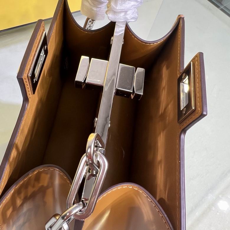 Peekaboo Cut 8001S 20.5X11X14cm H 4 (6)