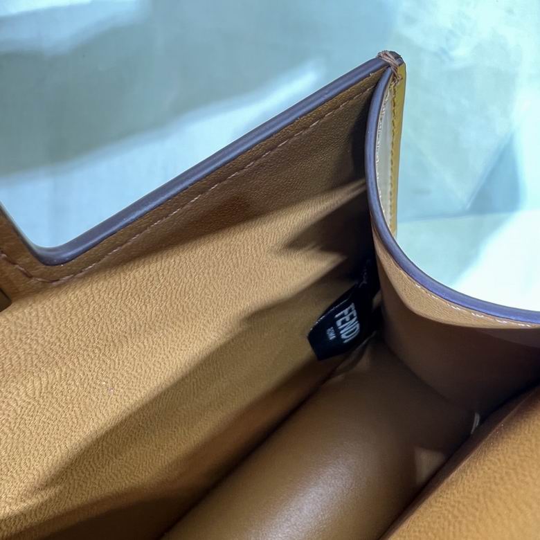 Peekaboo Cut 8001S 20.5X11X14cm H 4 (8)