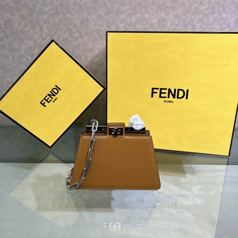 Peekaboo Cut 8001S 20.5X11X14cm H 4 (9)