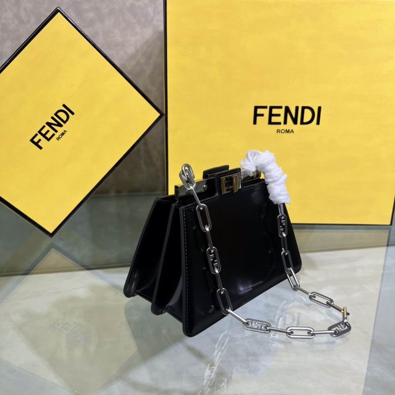 Peekaboo Cut 8001S 20.5X11X14cm H 5 (2)