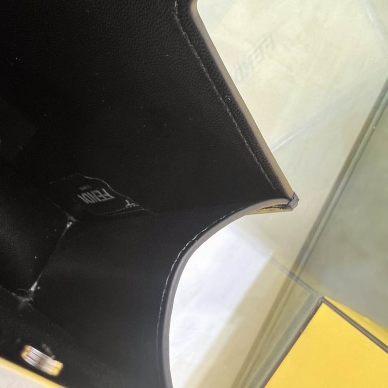 Peekaboo Cut 8001S 20.5X11X14cm H 5 (6)