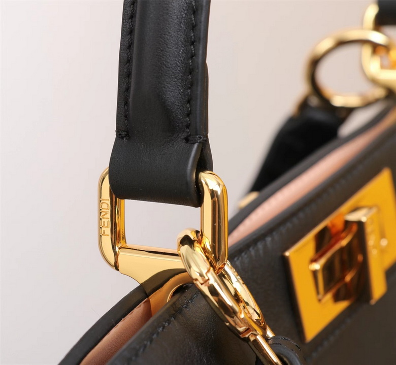 Peekaboo ISee 242 33X25.5X13cm H (16)