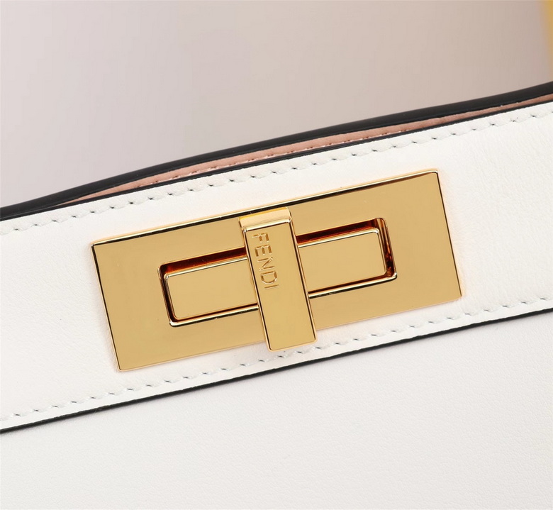 Peekaboo ISee 242 33X25.5X13cm H (24)