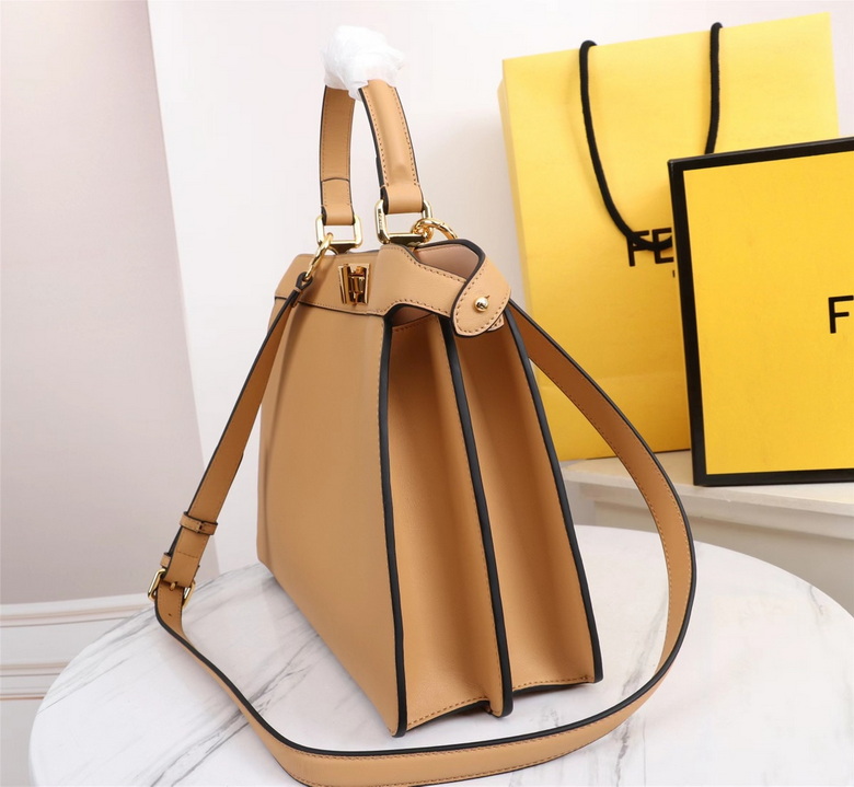 Peekaboo ISee 242 33X25.5X13cm H (30)