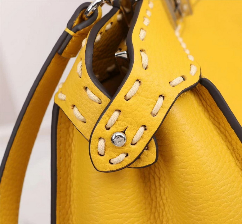 Peekaboo ISee 243 27X9.5X21cm H (33)