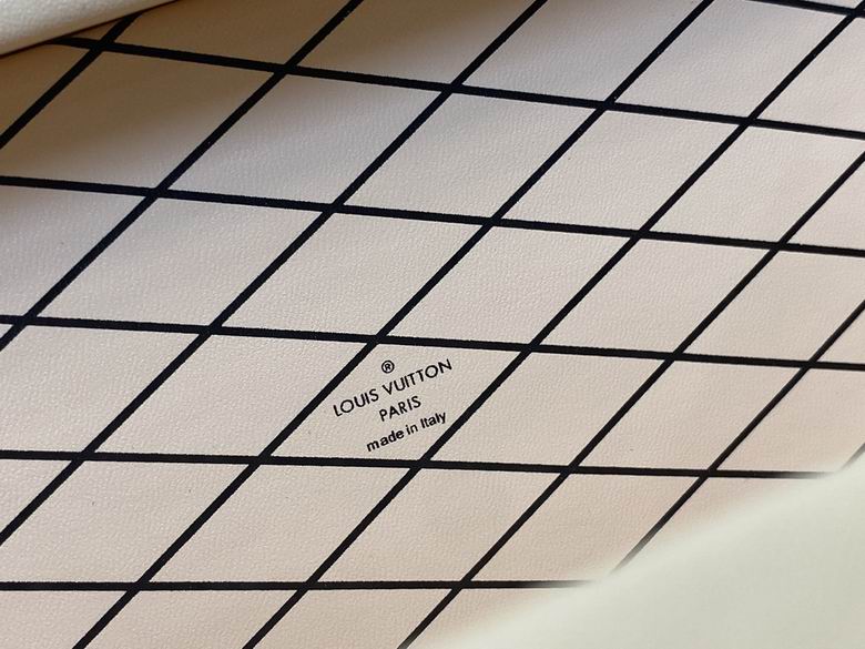 Petit Malle M22882 20x12.5x6cm gf (9)