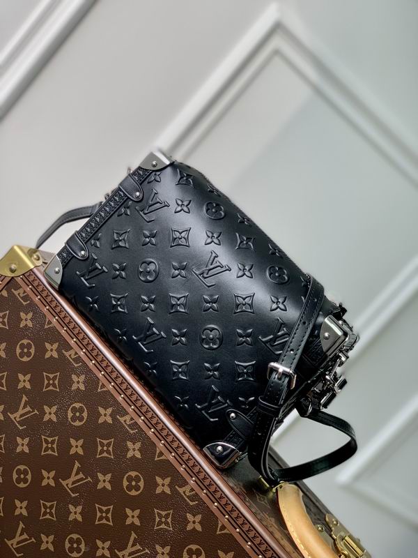 Petite Malle M21709全皮黑 21x14x6cm gf (2)