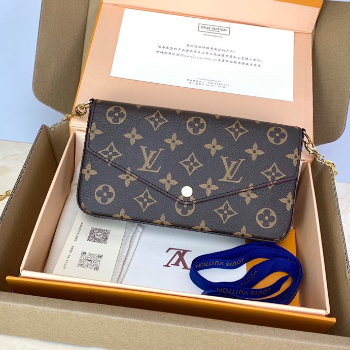 Pochette Felicie M61276 21X11X2 bl (10)