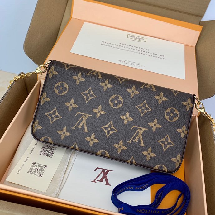 Pochette Felicie M61276 21X11X2 bl (13)