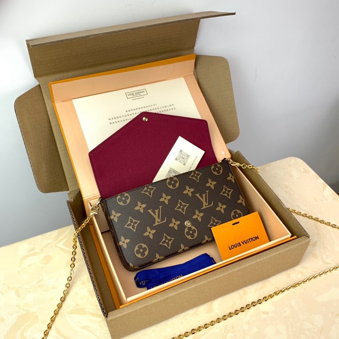 Pochette Felicie M61276 21X11X2 bl (16)