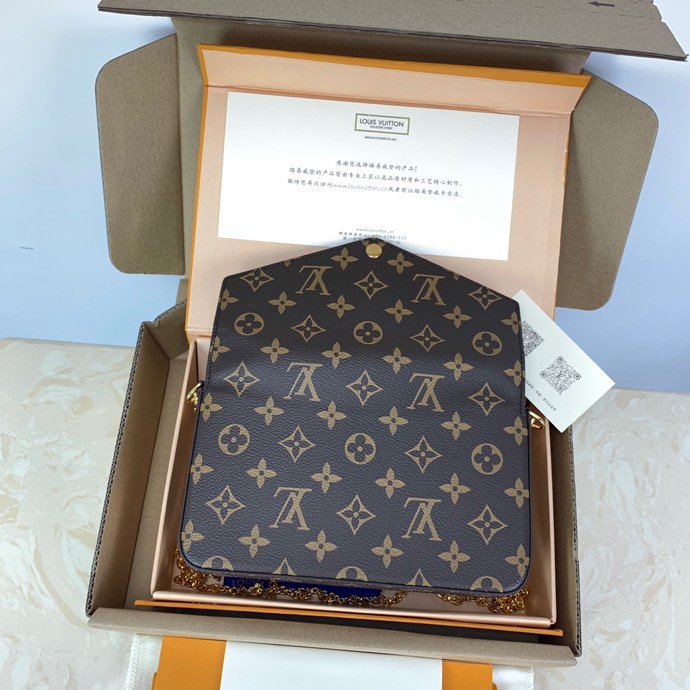 Pochette Felicie M61276 21X11X2 bl (17)