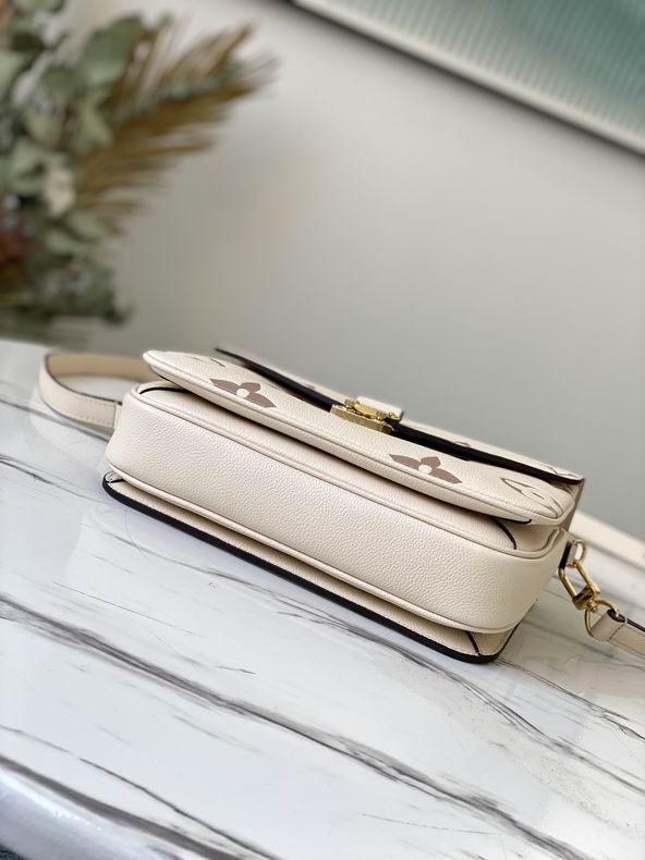 Pochette Metis M45596 25x19x7 cm gf (4)