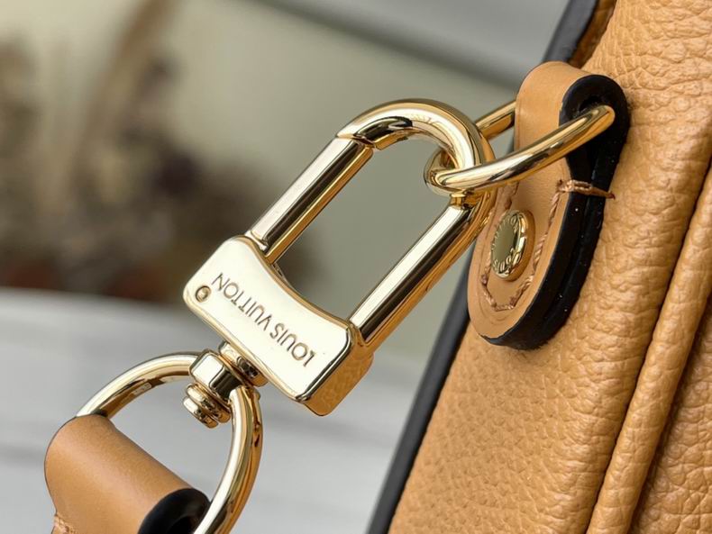 Pochette Metis M46018 25x19x7 cm gf (15)