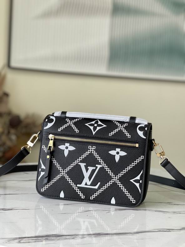 Pochette Metis M46028 25x19x7 cm gf (3)