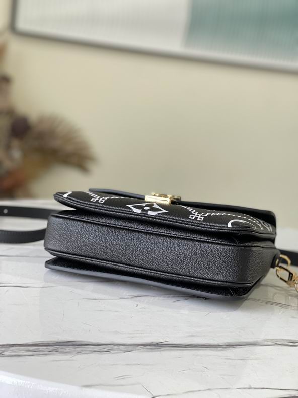 Pochette Metis M46028 25x19x7 cm gf (4)