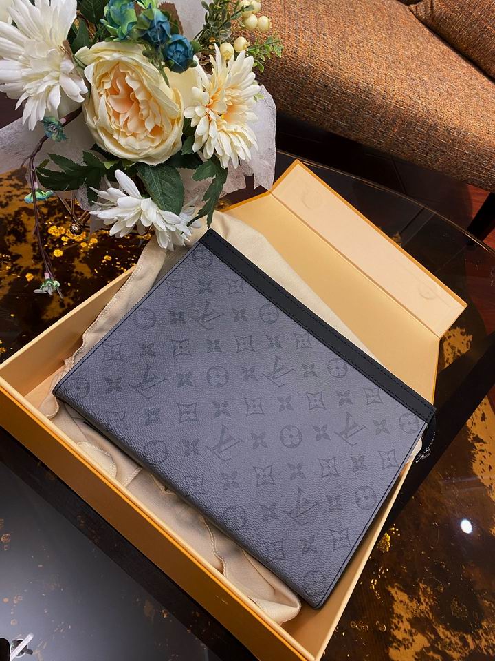 Pochette Voyage M69535 27x21x3cm gf (2)