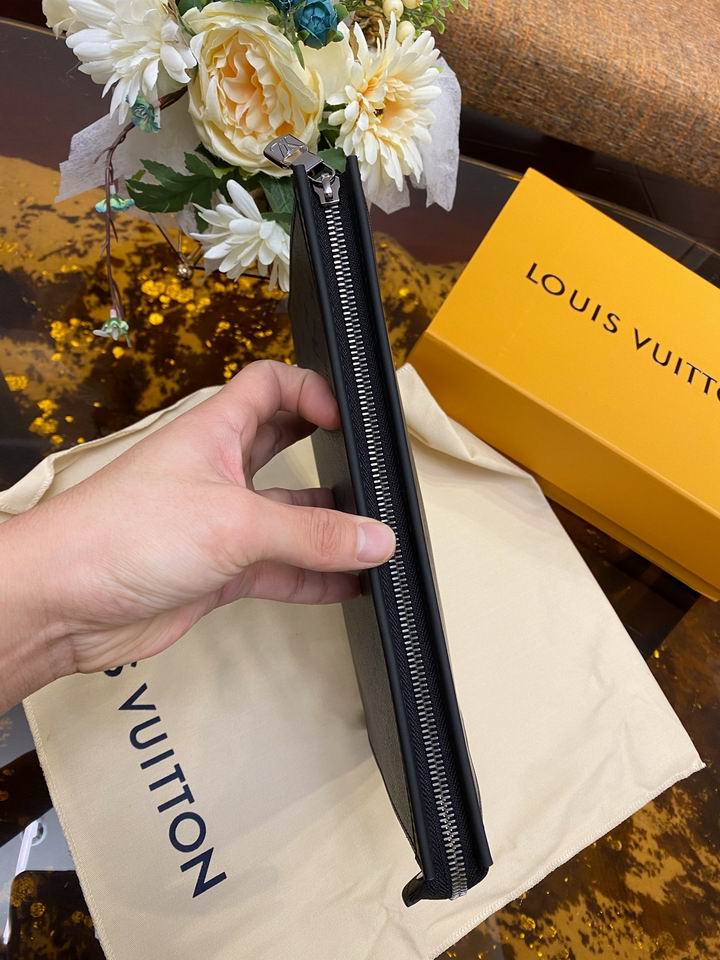 Pochette Voyage M69535 27x21x3cm gf (5)