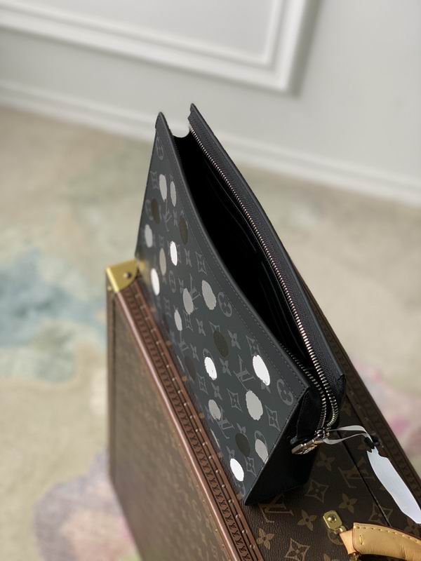 Pochette Voyage M81934 26x20cm gf (7)