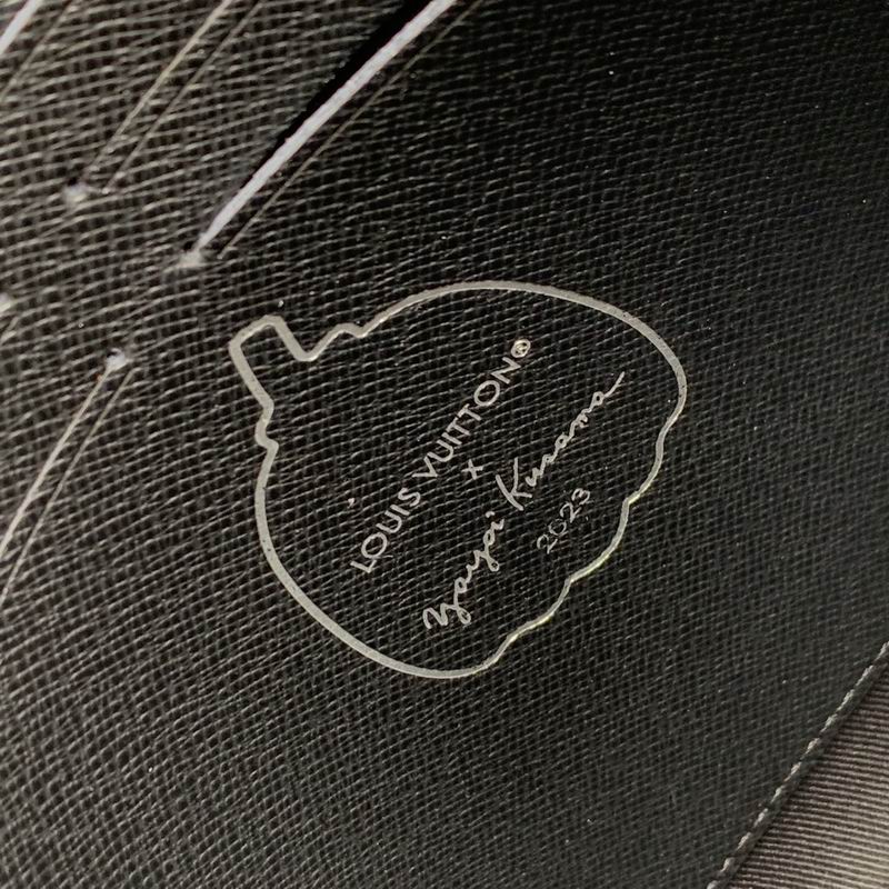 Pochette Voyage M81934 26x20cm gf (8)