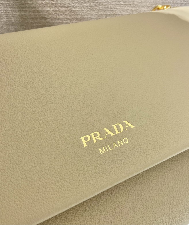 Prada 1BD371 29x16x9 5cm AP2_9