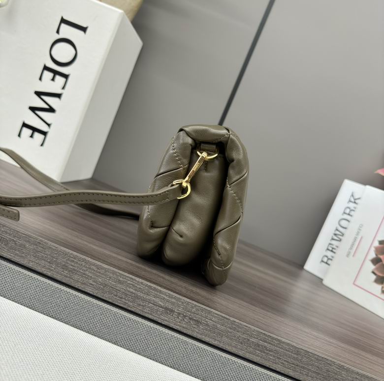 Puffer Goya 062465 20X6X13cm SS 2色 10