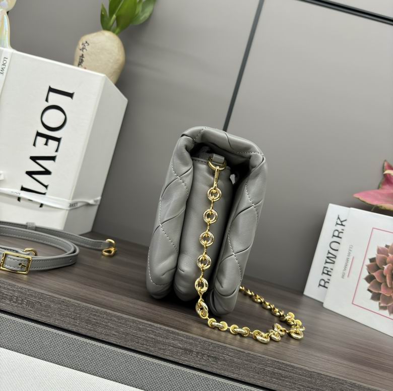 Puffer Goya 062466 23X9X17cm SS 1