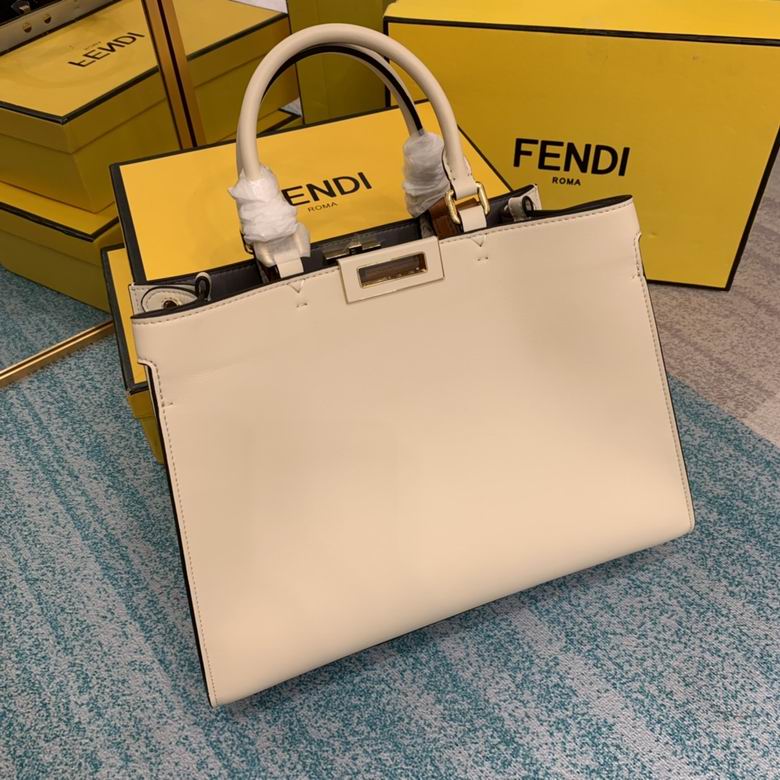 RT674 34.5x26x15 (19)