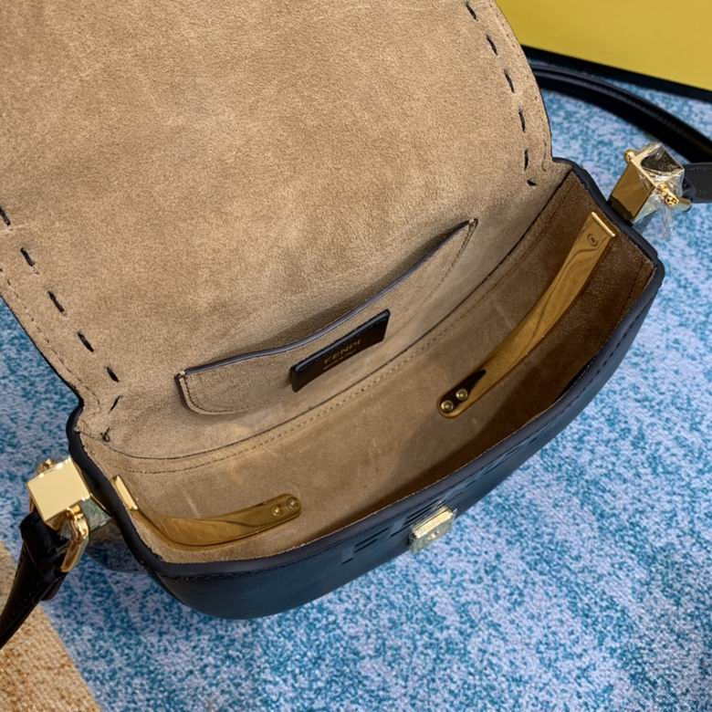 RT8BT346 19×8×14 (10)