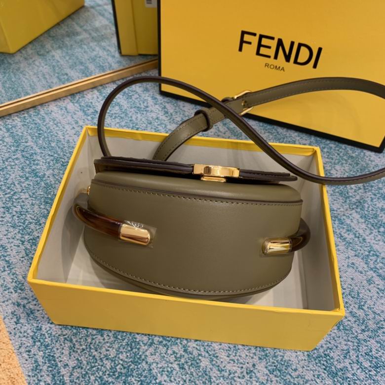 RT8BT346 19×8×14 (22)