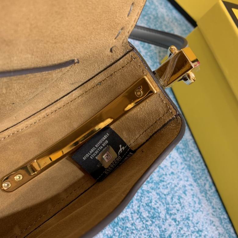 RT8BT346 19×8×14 (27)