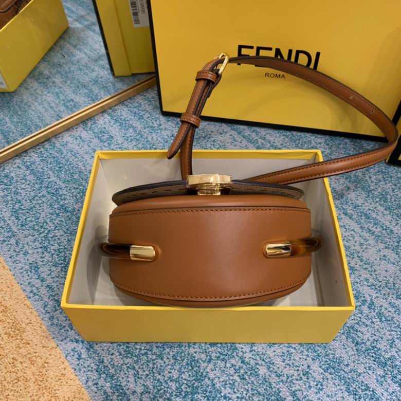 RT8BT346 19×8×14 (3)