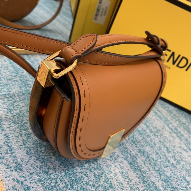 RT8BT346 19×8×14 (4)