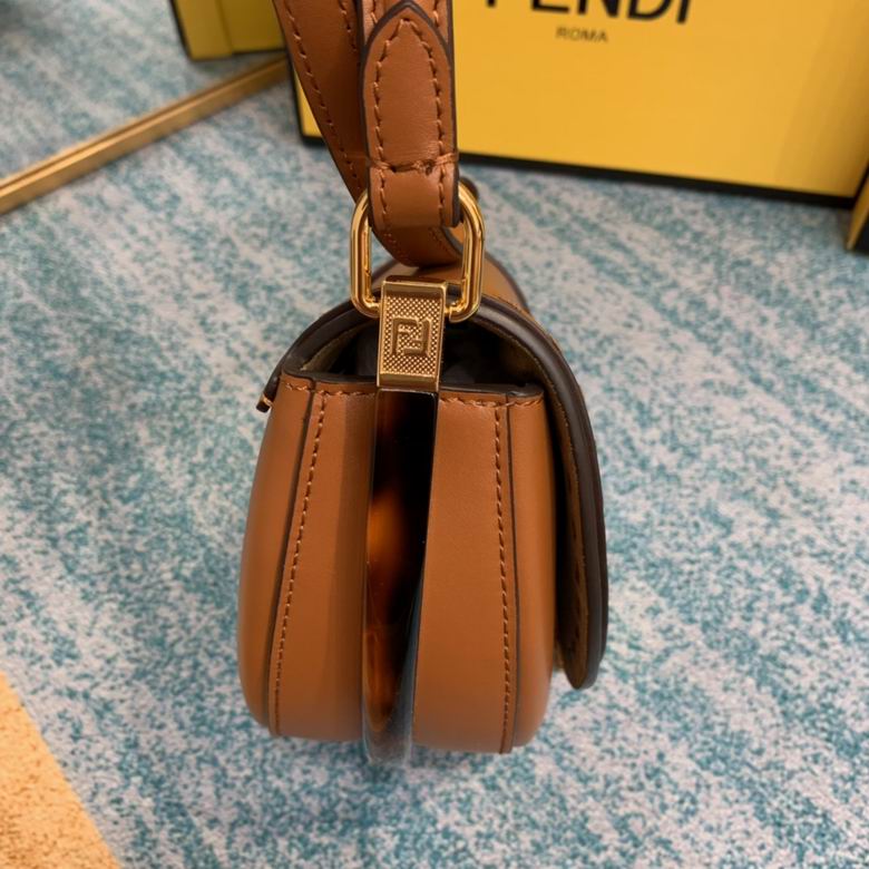 RT8BT346 19×8×14 (5)