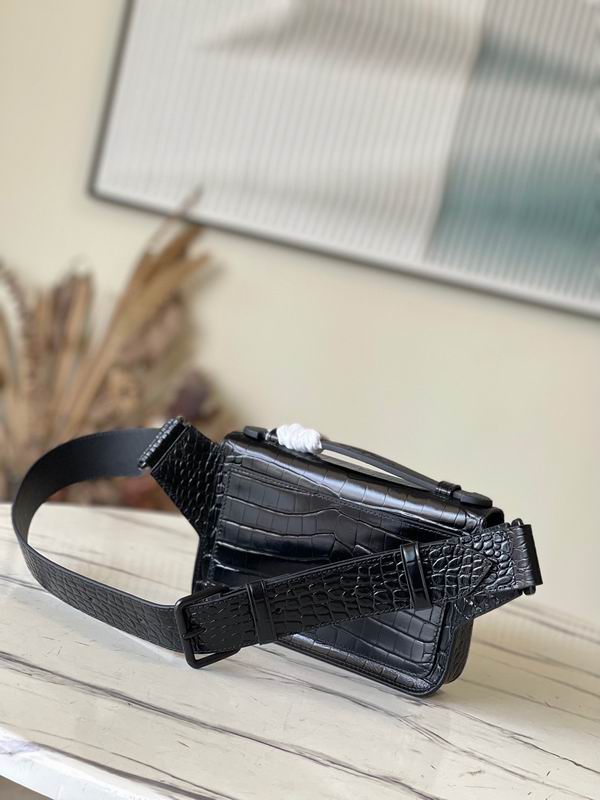 S Lock Sling M84871黑21x15x4cm gf (3)