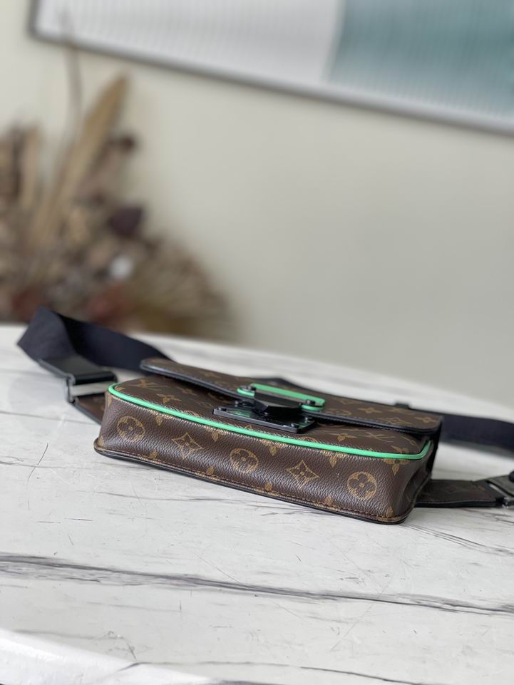 S Lock Sling M45807 21x15x4cm gf (3)