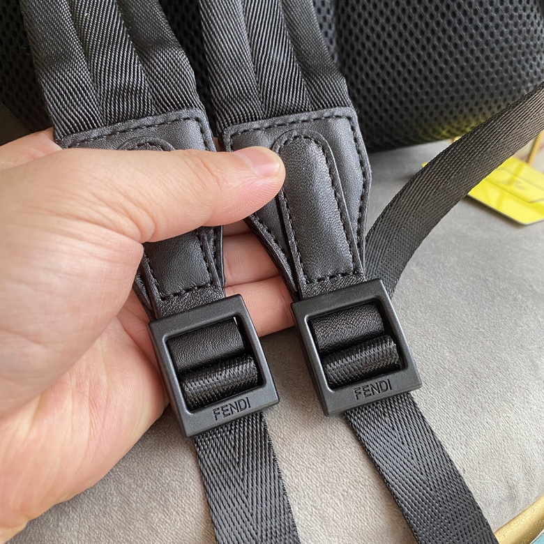 SF113 41X28X13.5cm WP (16)