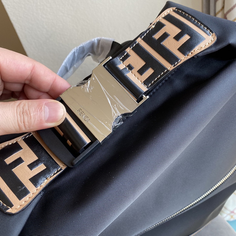 SF803 39X29.5X11.5cm WP (8)